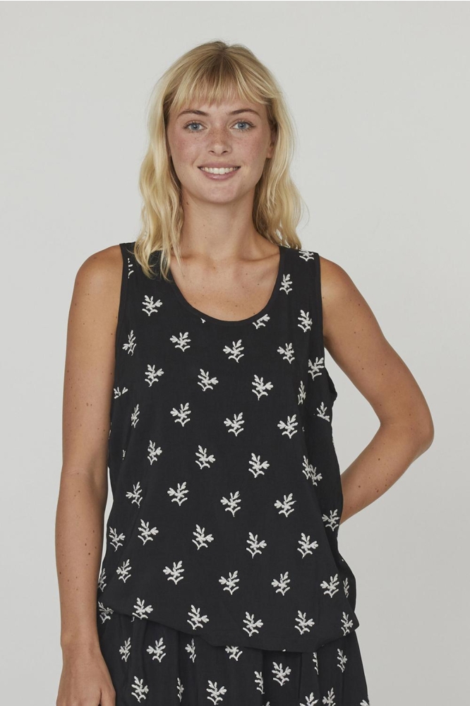 MENA TA3 17493 BLACK/CREAM